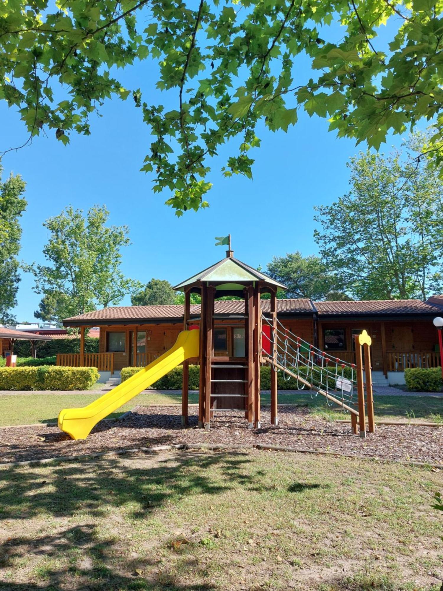 Villaggio Samoa Holiday park 3*