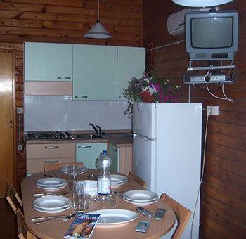 Villaggio Samoa Holiday park 3*